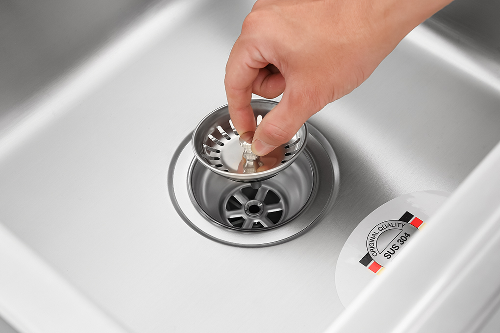 Chậu rửa chén 2 ngăn inox Hafele HS20-SSN2S90L (567.20.546) - Rổ lọc rác